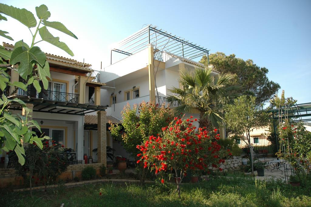 Iron House Διαμέρισμα Άγιος Γεώργιος Εξωτερικό φωτογραφία